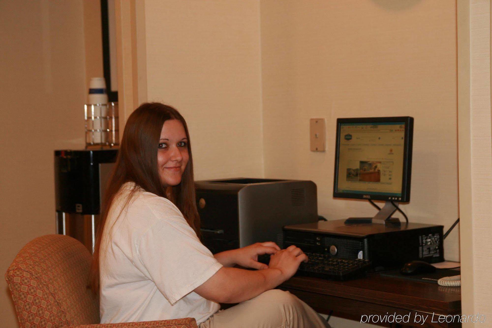Hampton Inn Zanesville Servizi foto